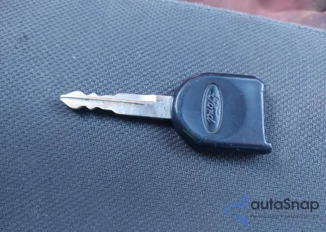 2004 Ford F-150 Stx/Xl/Xlt from USA, damaged, VIN 1FTRF14W54NB57851